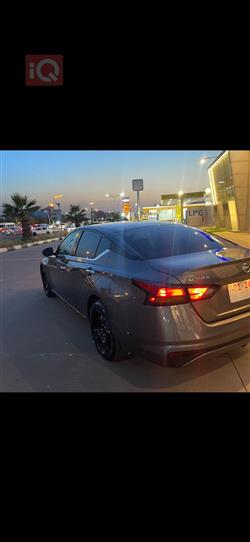 نیسان ئەلتیما